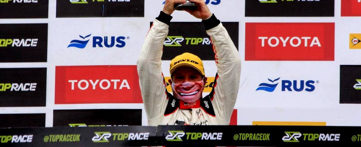 Rubens Barrichello, ex Fórmula 1, ganó en TopRace
